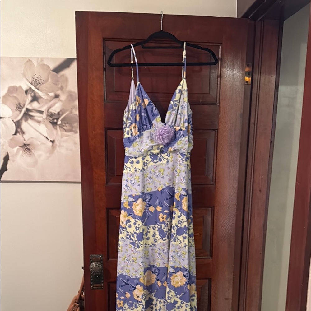 Alexia Admor Ruched Blue and White Maxi Dress
